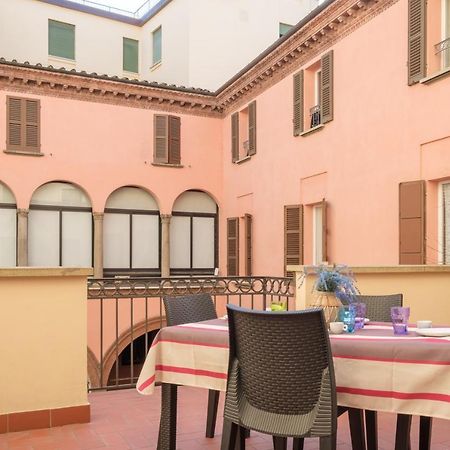 Galleria Del Toro Apartments Bologna Ngoại thất bức ảnh