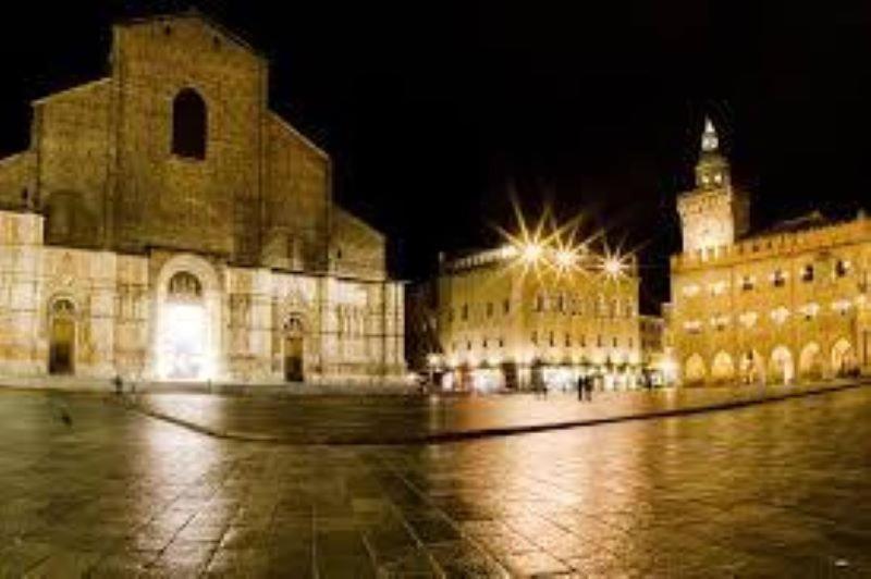 Galleria Del Toro Apartments Bologna Ngoại thất bức ảnh